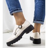 Gemre Beige Patent Valks Shoes | Shoptok.si