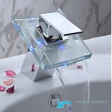 EYN Slap pipa za kopalnico cq0812 | Sodoben dizajn LED kopalniške armature | Shoptok.si