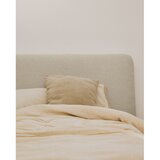 Kave Home Bež oblazinjena postelja brez letvenega dna 90x200 cm Martina – | Shoptok.si