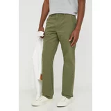 Levi's Bombažne hlače zelena barva