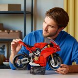 Lego Ducati Panigale V4 S motocikl ( 42202 ) | ePonuda.com