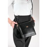 Marjin Shoulder Bag - Black - Plain cene