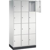 C+P Jeklena omara s predelki z zaklepanjem INTRO, višina predelka 435 mm, ŠxG 920 x 500 mm, 12 predelkov, korpus svetlo siv, vrata svetlo siva | Shoptok.si