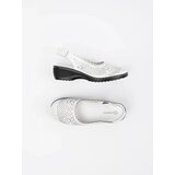 GOODIN White wedge sandals with an open heel | ePonuda.com