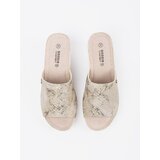 GOODIN Women's taupe wedge flip-flops | Shoptok.si