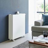 YAMAZAKI Bel kovinski regal na koleščkih 59x70x16 cm Tower – | Shoptok.si