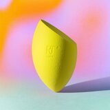 Real Techniques Hyperbrights MIracle Sponge spužvica za puder 1 kom | shoptok.hr