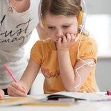 Buddyphones school+ pink roza otroške žične naglavne slušalke | Shoptok.si