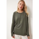 Happiness İstanbul Women's Khaki Crew Neck Bat Sleeve Knitted Blouse Cene