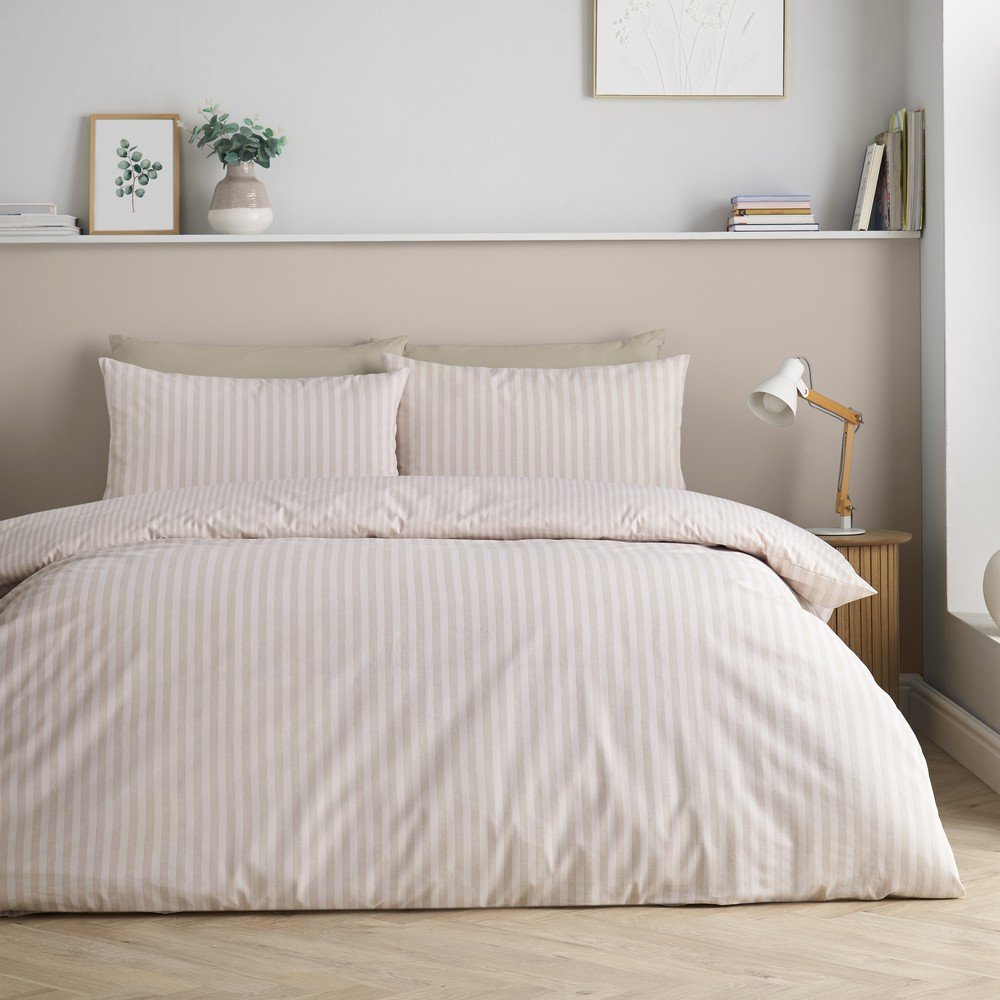 Catherine Lansfield Bež 3-dijelna posteljina za bračni krevet 200x200 cm Epping Textured Stripe – | shoptok.hr
