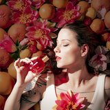 BusyB Becky Blossom Parfume parfumska voda z vonjem cvetja za ženske 50 ml | Shoptok.si
