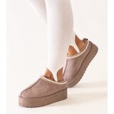 Gemre Dark beige slippers decorated with embroidery on a high platform Luanela | Shoptok.si
