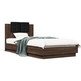Maison Chic Posteljni okvir - Enojna postelja - Postelja za odrasle z vzglavjem rjavi hrast 90x200 cm inž. les-J9620, (21771293) | Shoptok.si