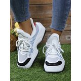 Resti Women's sporty sneakers on a thicker sole Loness | shoptok.hr
