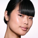 MAC Cosmetics Skinfinish Lightstruck Skinfinish Lightstruck tekući highlighter nijansa Space Slippers 15 ml | shoptok.hr