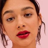 Benefit Plushtint hidratantni mat tekući ruž za usne nijansa 22 Silk PJs 6 ml | shoptok.hr