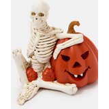 Sinsay LED Halloween dekoracija u obliku kostura i bundeve | shoptok.hr