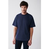 Avva Men's Navy Blue Oversize 100% Cotton Crew Neck Back Printed T-shirt cene