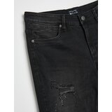 Sinsay Slim fit traperice s poderanim detaljima i ispranim efektom | shoptok.hr