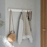 Umbra Mat bel stenski obešalnik iz masivnega bora 81 cm Flip – | Shoptok.si
