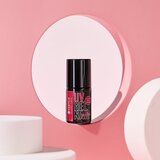 Essence studio nails UV GEL NAIL gel lak za nohte z uporabo UV/LED lučke odtenek 06 signature RED 5 ml | Shoptok.si