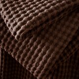 Pineapple Elephant Temno rjava bombažna odeja 150x200 cm Jaipur Chunky Waffle – | Shoptok.si