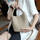 Dardanar Ženska torba za čez ramo iz telečjega usnja Round Bucket Tote, (21156568) | Shoptok.si