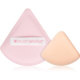 Brushworks Triangular Powder Puff Duo pjenasti aplikator za puder | shoptok.hr