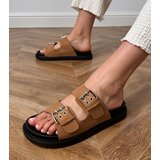 D/CEO Brown sandals with buckles on the straps Klinet | Shoptok.si