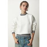  Women's White Crew Neck Raised Crop Knitted Sweatshirt | Shoptok.si