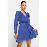 Trendyol Navy Blue Belted Rose Detail Lined Woven Polka Dot Patterned Dress Cene