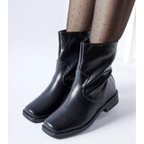 Gemre Black insulated ankle boots with square toe Bel | Shoptok.si