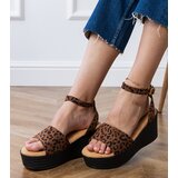 D/CEO Ganra eco-suede platform sandals in leopard print | ePonuda.com