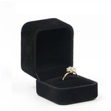 INF škatlica za prstan black, (21273327) | Shoptok.si