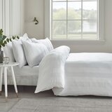 Catherine Lansfield Bijela 3-dijelna satenska posteljina za bračni krevet 200x200 cm So Soft Satin Stripe – | shoptok.hr