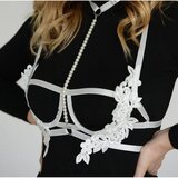 Fenzy Grudnjak Od Elastičnih Naramenica S Čipkom I Umjetnim Biserom, Bijeli | shoptok.hr