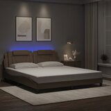 Maison Chic Posteljni okvir - Dvoposteljna postelja - Zakonska postelja z LED lučkami kapučino 180x200 cm umetno usnje-J5662, (21772298) | Shoptok.si