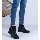 Gemre Black flat ankle boots with cut-out and buckle Savaner | ePonuda.com