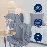 Tiseco Home Studio Rjava odeja iz šenila 130x170 cm Renee – | Shoptok.si