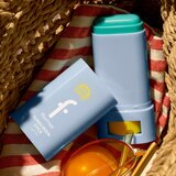 Flormar Sunscreen Stick SPF 50 krema za sončenje v paličici z vlažilnim učinkom 1 kos | Shoptok.si