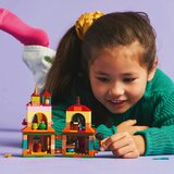 Lego Mini-kuća iz Enkanta ( 43261 ) | ePonuda.com