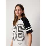 Reserved Pamučna majica s printom - krem | shoptok.hr