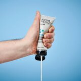 Super Facialist For Men Hyaluronic Acid dnevna vlažilna krema SPF 10 za moške 75 ml | Shoptok.si