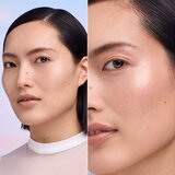 Catrice Cloud Tint Cushion Highlighter tekoči osvetljevalec v gobici odtenek C010 Stay Halo’d 4 g | Shoptok.si