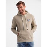 Ombre Men's kangaroo sweatshirt with hood and college style patch - sand | Shoptok.si