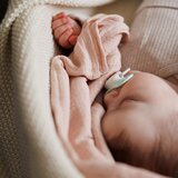 BabyOno Tetra plenice Muslin Rože, barva breskve | Shoptok.si