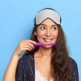 Foreo ISSA™ 4 Smile električna zobna ščetka za otroke od 5 let Enchanted Violet 1 kos | Shoptok.si
