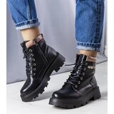 D/CEO Black patent leather insulated boots Campi