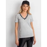 Yups V-neck blouse decorated with gray lace