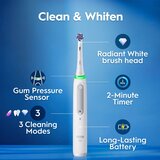 Oral-b iO3 Clean & White električna zobna ščetka Quite White 1 kos | Shoptok.si